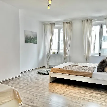 Design - Kingsize Bett - Kueche - Zentral Hannover