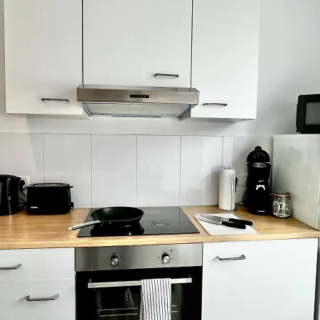 Design - Kingsize Bett - Kueche - Zentral Appartement Hannover